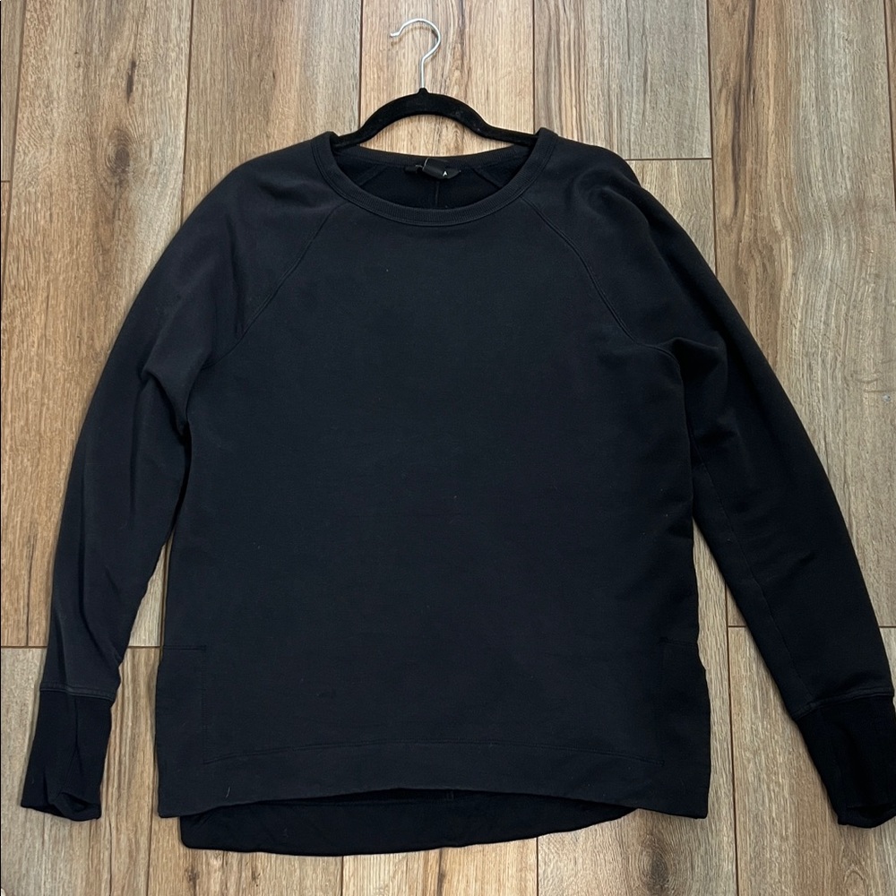 Athleta Coaster Luxe Sweatshirt Black Long Sleeve Sweatshirt Sz Medium